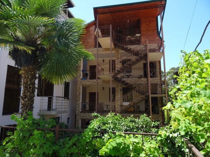 Гагры генерала дбар. Ул генерала дбар абхазия гагра. Улица дбар гагры. Гагра генерала дбар. Улица дбар гагры.